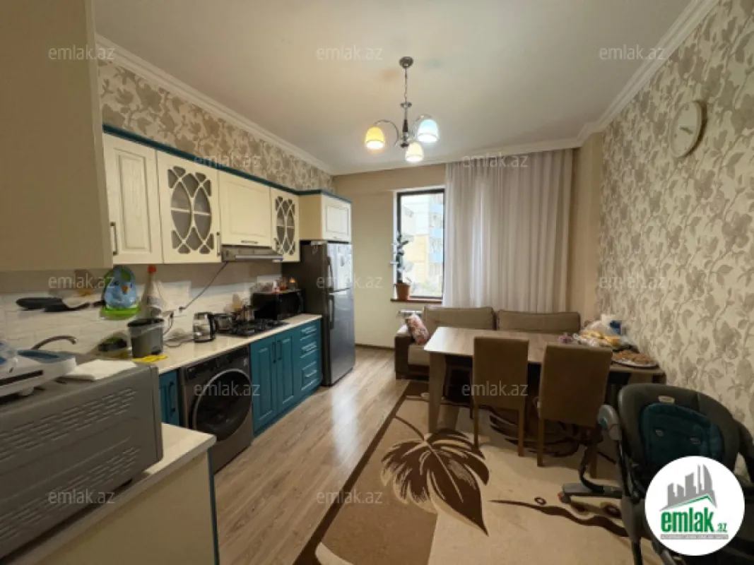 Satılır 2 otaqlı yeni tikili 82 m²