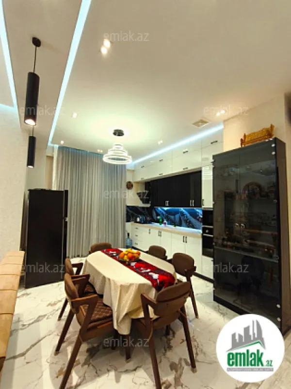 Satılır 3 otaqlı yeni tikili 100 m²