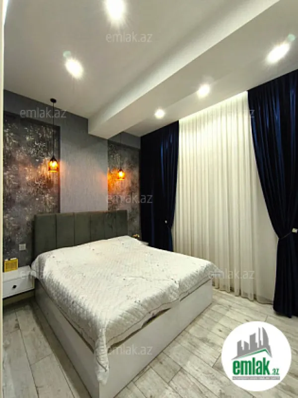 Satılır 3 otaqlı yeni tikili 100 m²