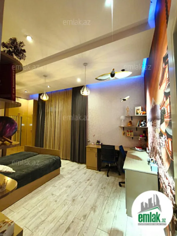 Satılır 3 otaqlı yeni tikili 100 m²