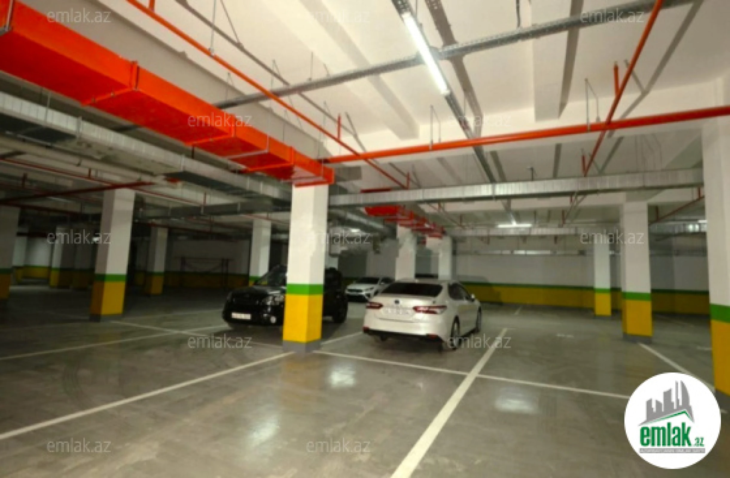 Satılır 3 otaqlı yeni tikili 100 m²