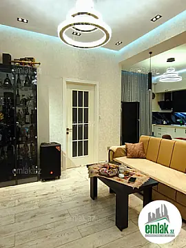 Satılır 3 otaqlı yeni tikili 100 m²