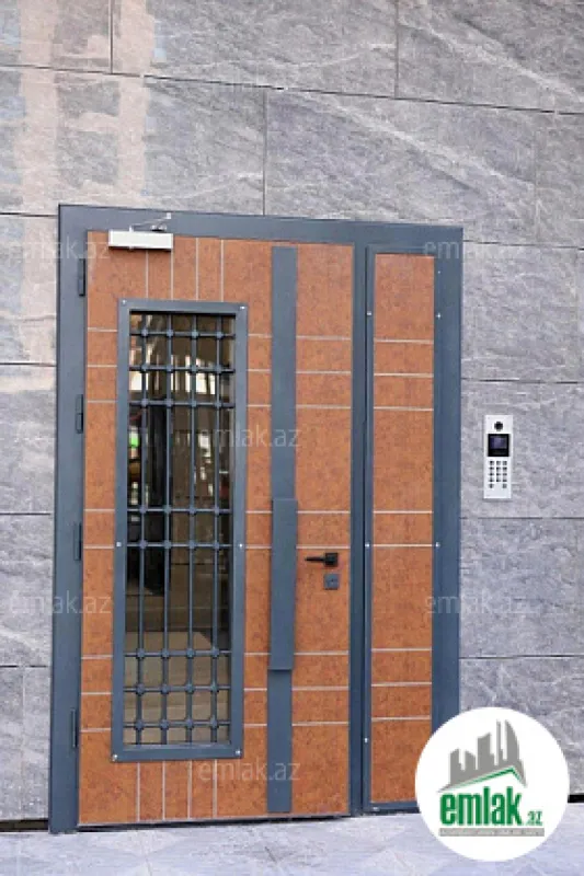 Satılır 3 otaqlı yeni tikili 100 m²