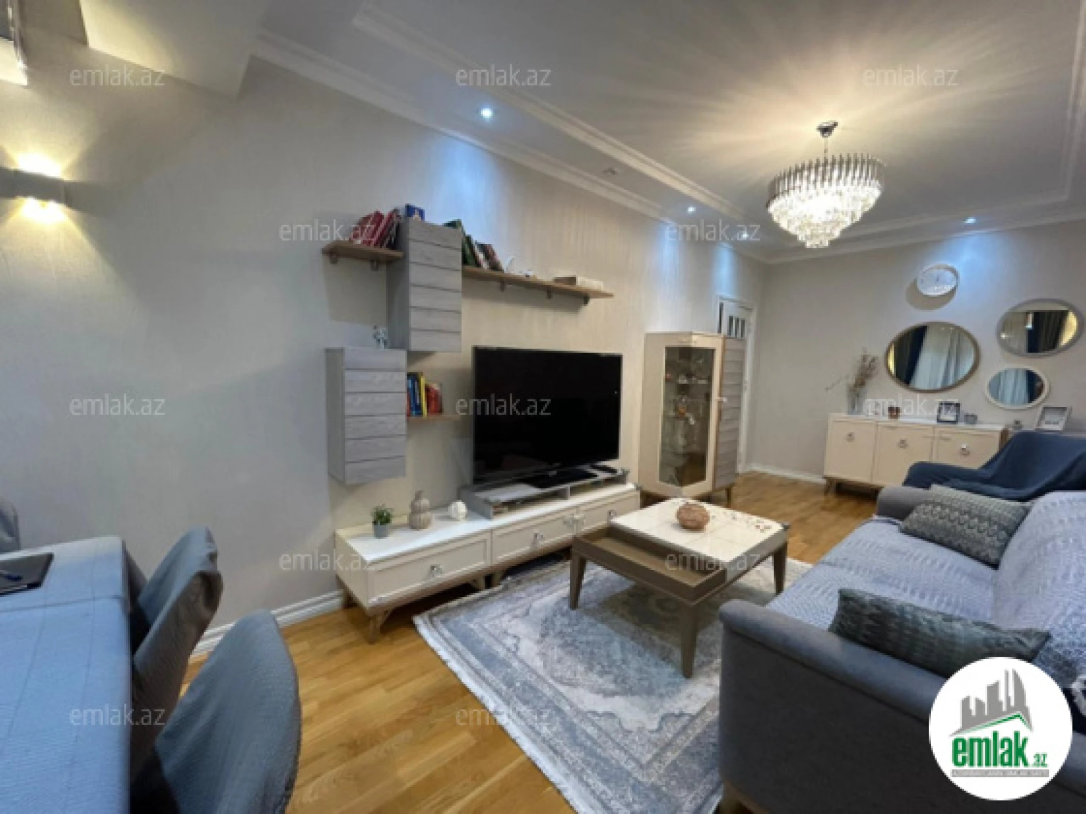 Satılır 2 otaqlı yeni tikili 76 m²