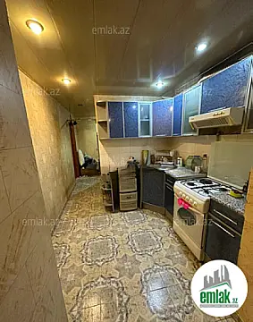 Satılır 2 otaqlı köhnə tikili 50 m²