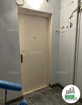 Satılır 2 otaqlı köhnə tikili 50 m²