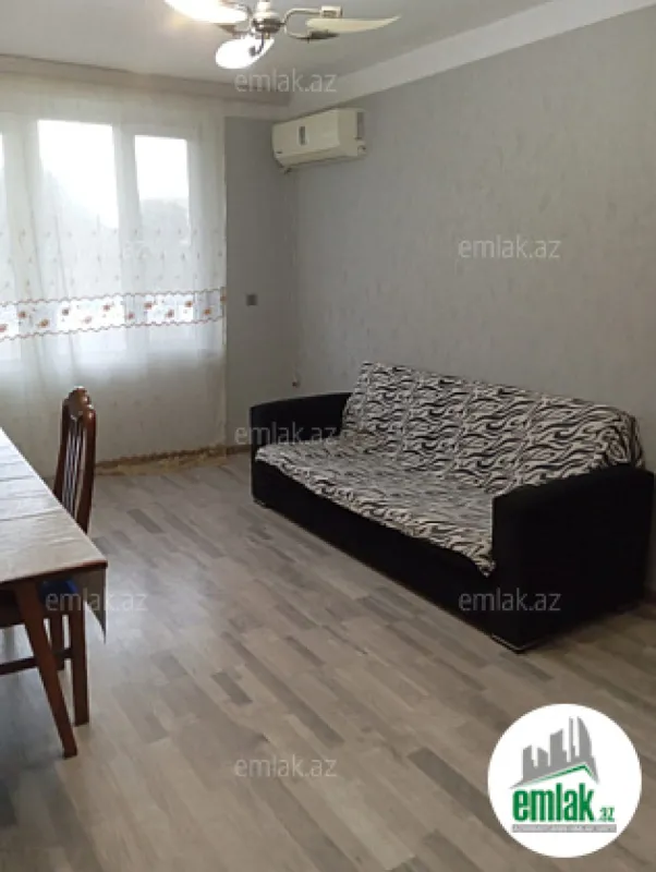 Satılır 2 otaqlı köhnə tikili 60 m²