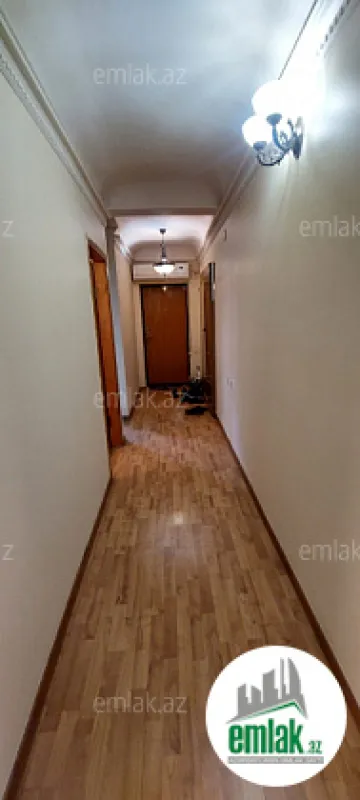 Satılır 3 otaqlı köhnə tikili 75 m²