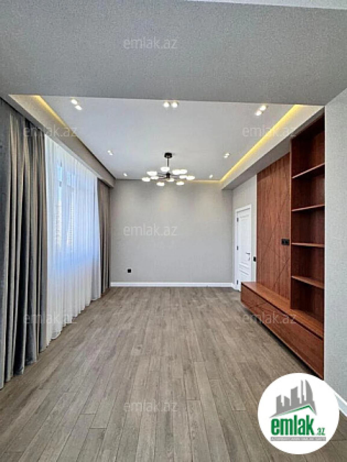 Satılır 2 otaqlı yeni tikili 67 m²