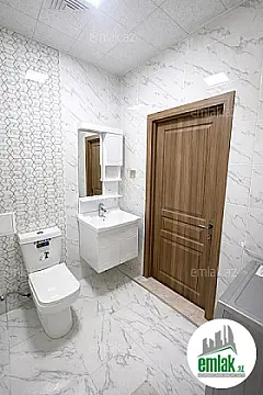 Satılır 2 otaqlı yeni tikili 60 m²