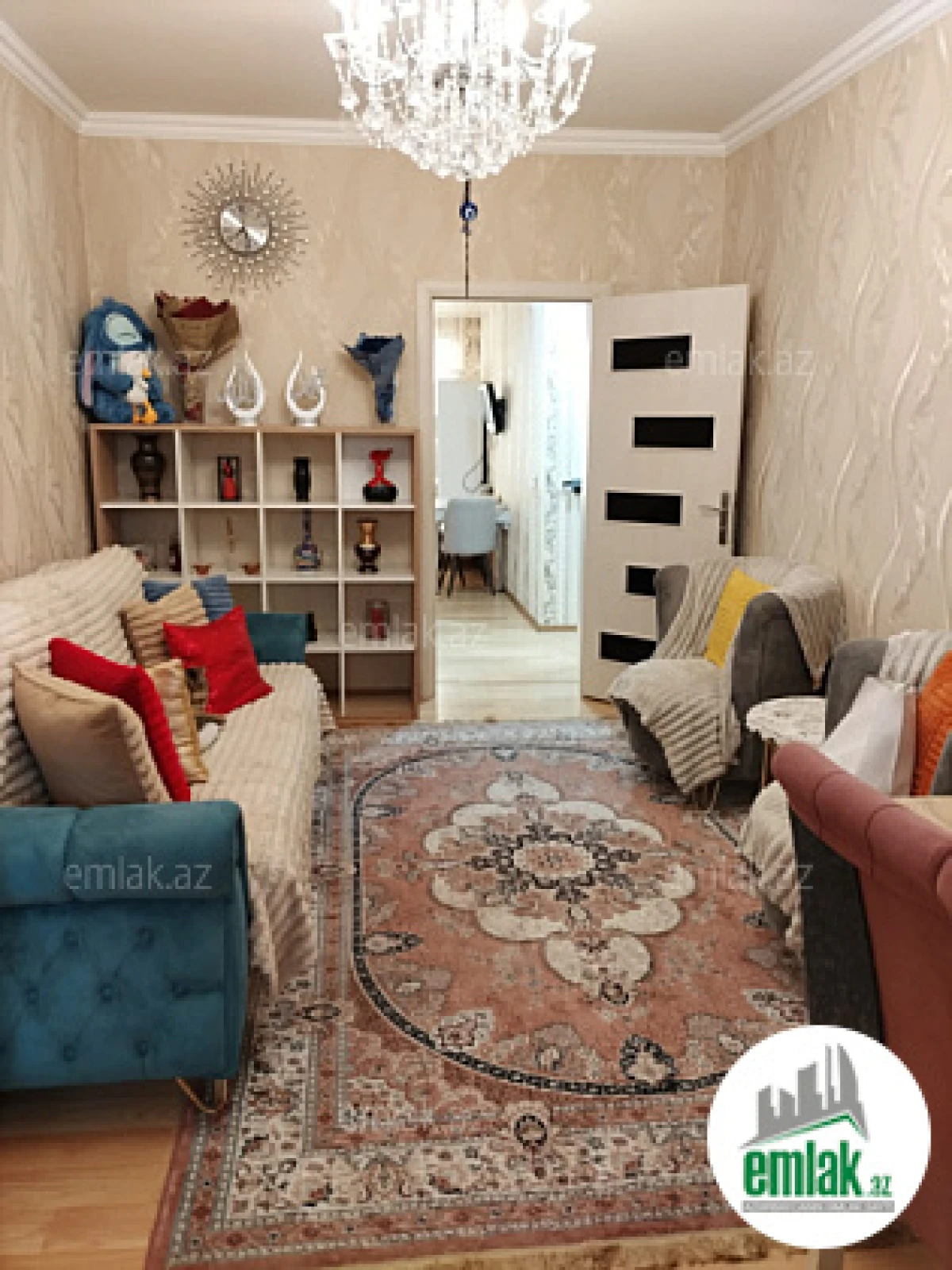 Satılır 3 otaqlı yeni tikili 60 m²