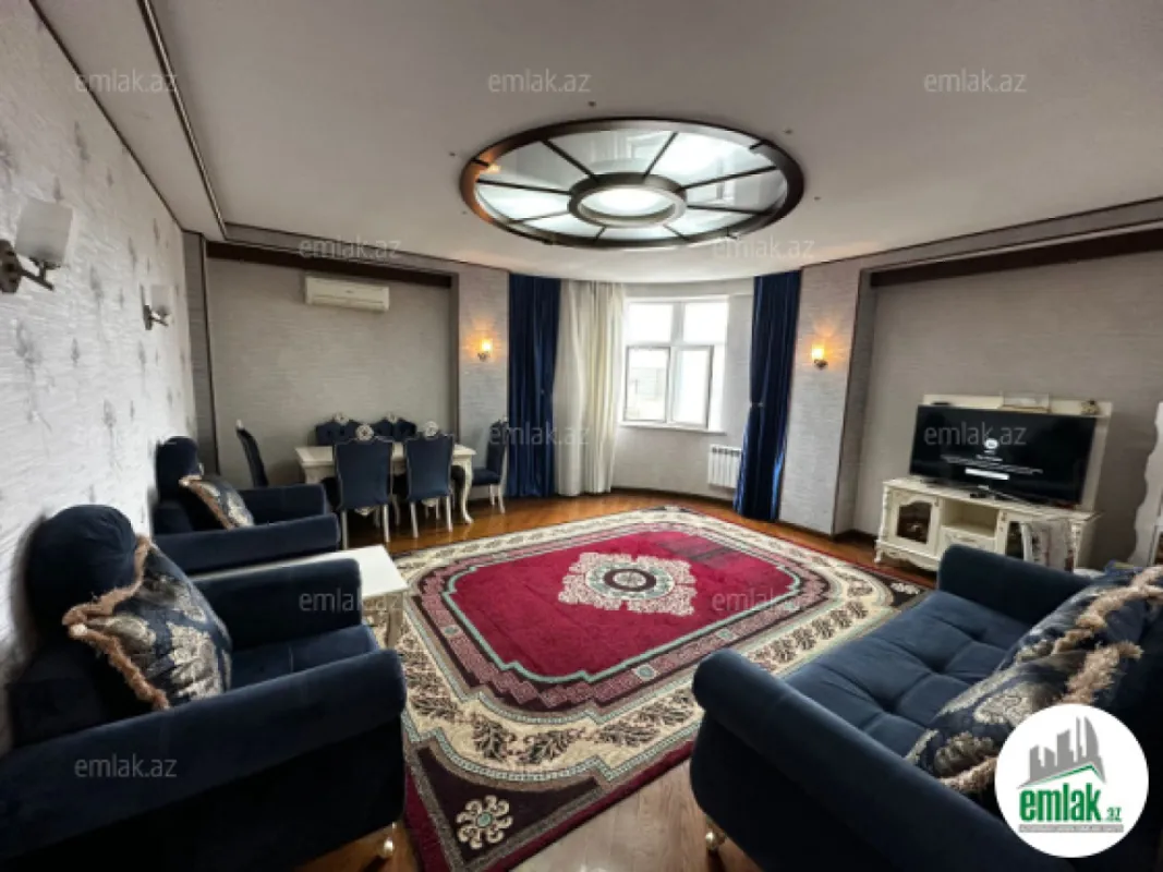 Satılır 3 otaqlı yeni tikili 125 m²