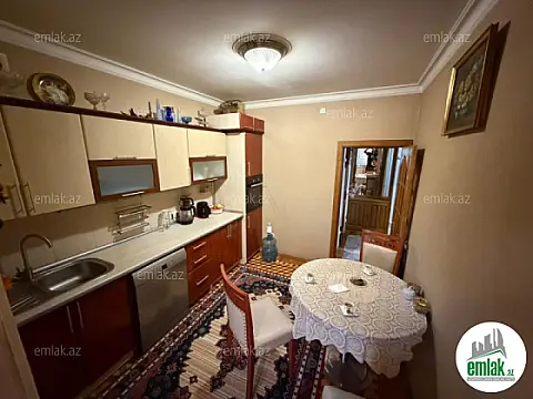 Satılır 4 otaqlı yeni tikili 100 m²