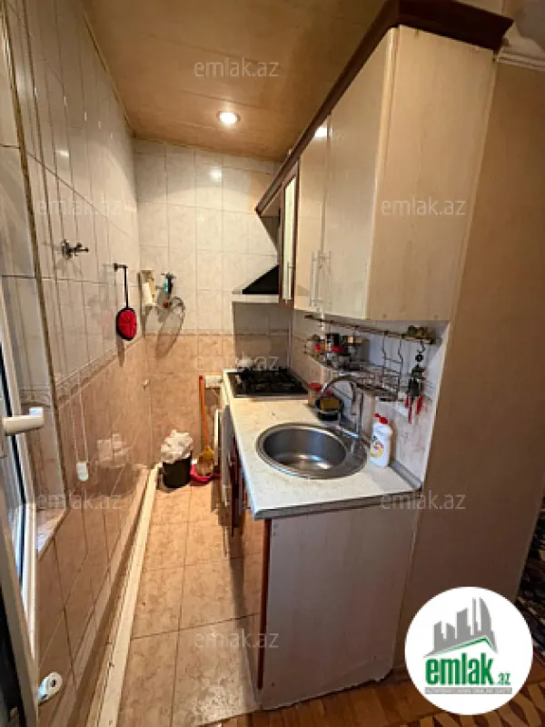 Satılır 4 otaqlı yeni tikili 100 m²