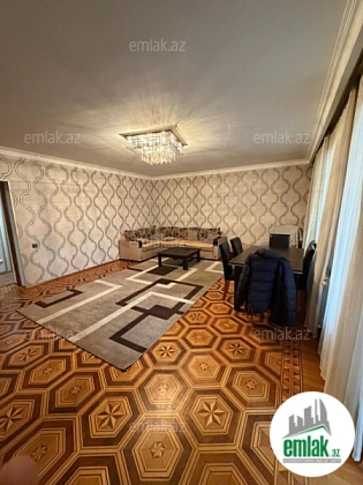 Satılır 4 otaqlı yeni tikili 100 m²