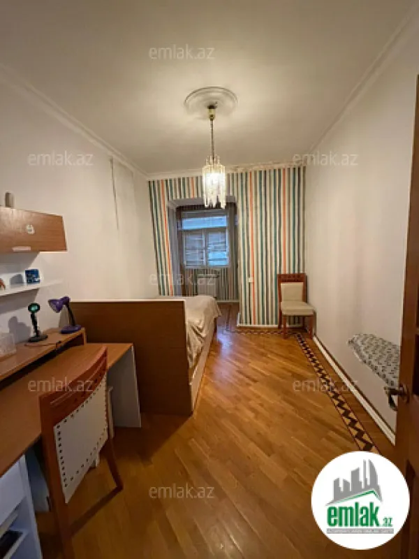 Satılır 4 otaqlı yeni tikili 100 m²