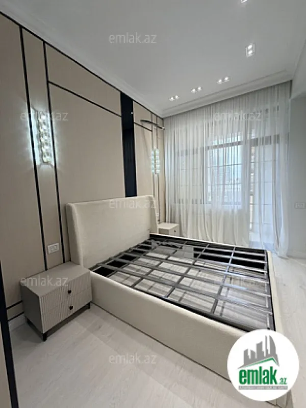 Satılır 3 otaqlı yeni tikili 86 m²