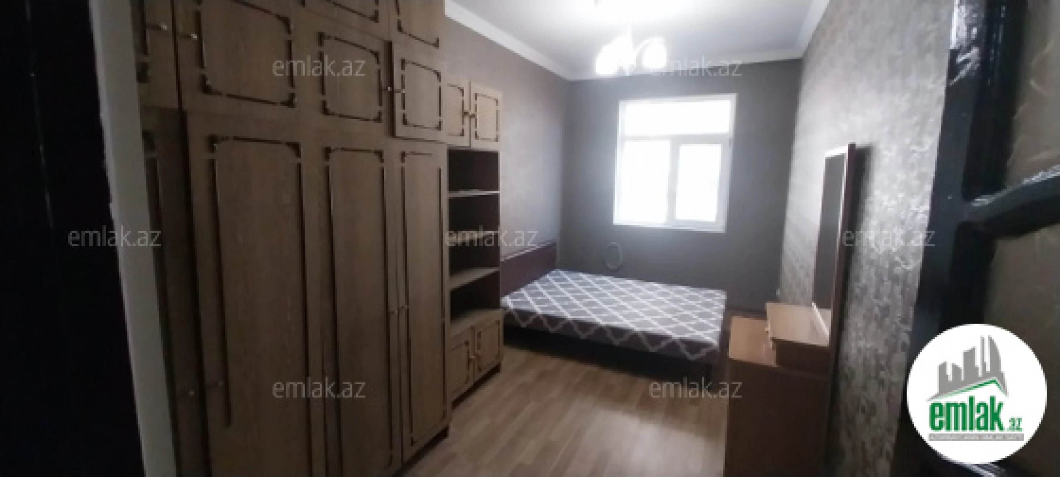 Satılır 3 otaqlı köhnə tikili 50 m²