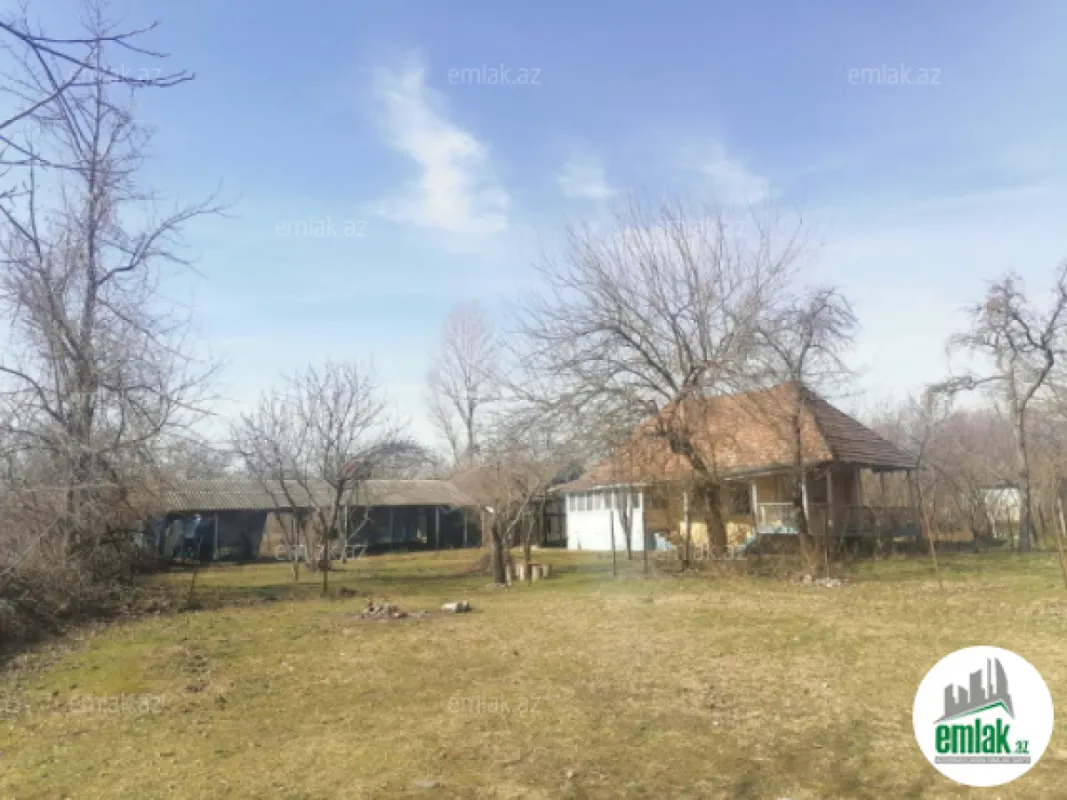 Satılır torpaq sahəsi 40 m²