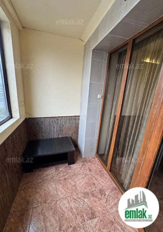 Satılır 2 otaqlı köhnə tikili 60 m²