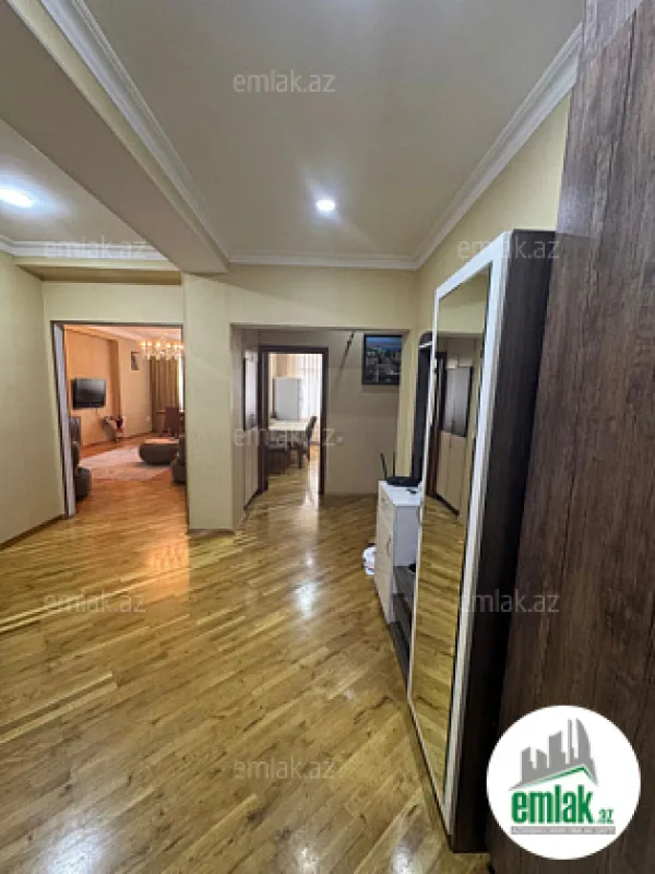 Satılır 3 otaqlı yeni tikili 102 m²