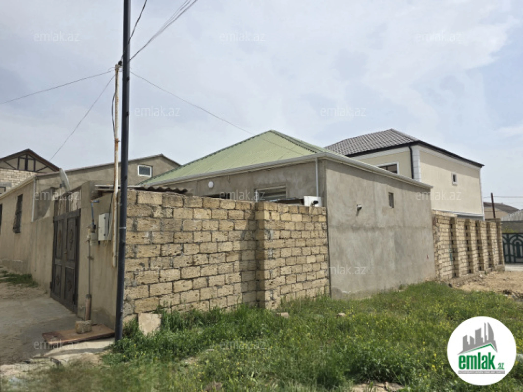 Satılır 3 otaqlı həyət evi 81 m²