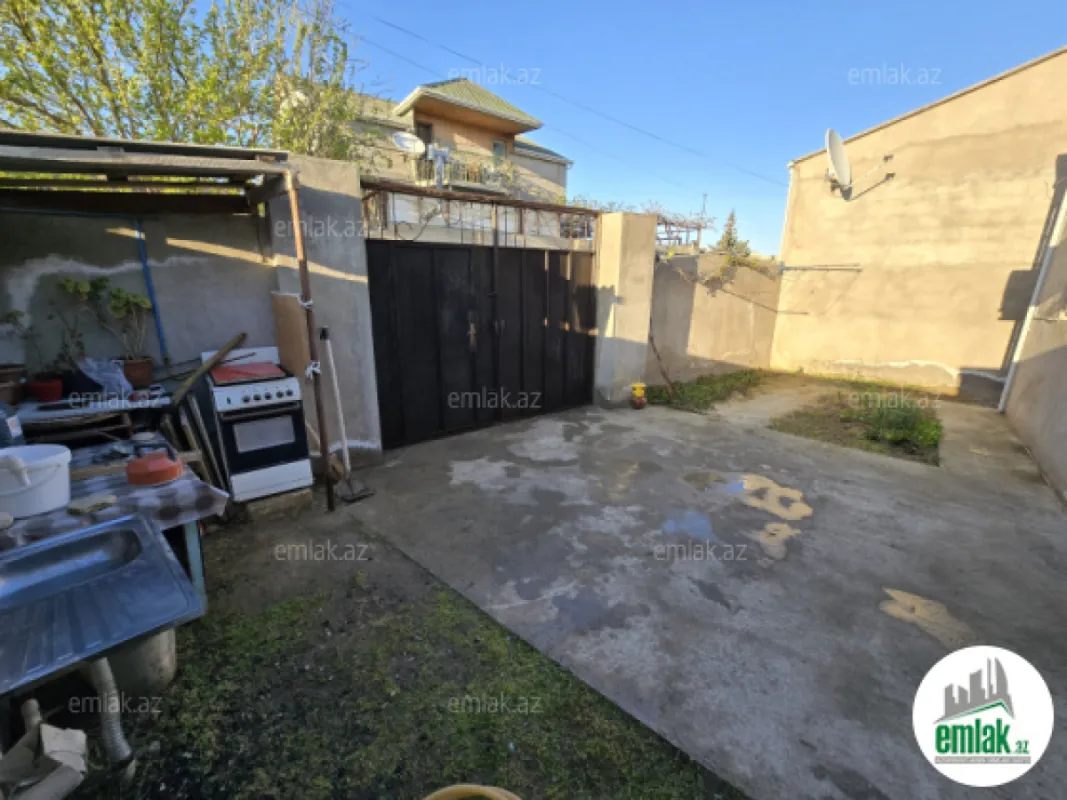 Satılır 3 otaqlı həyət evi 81 m²