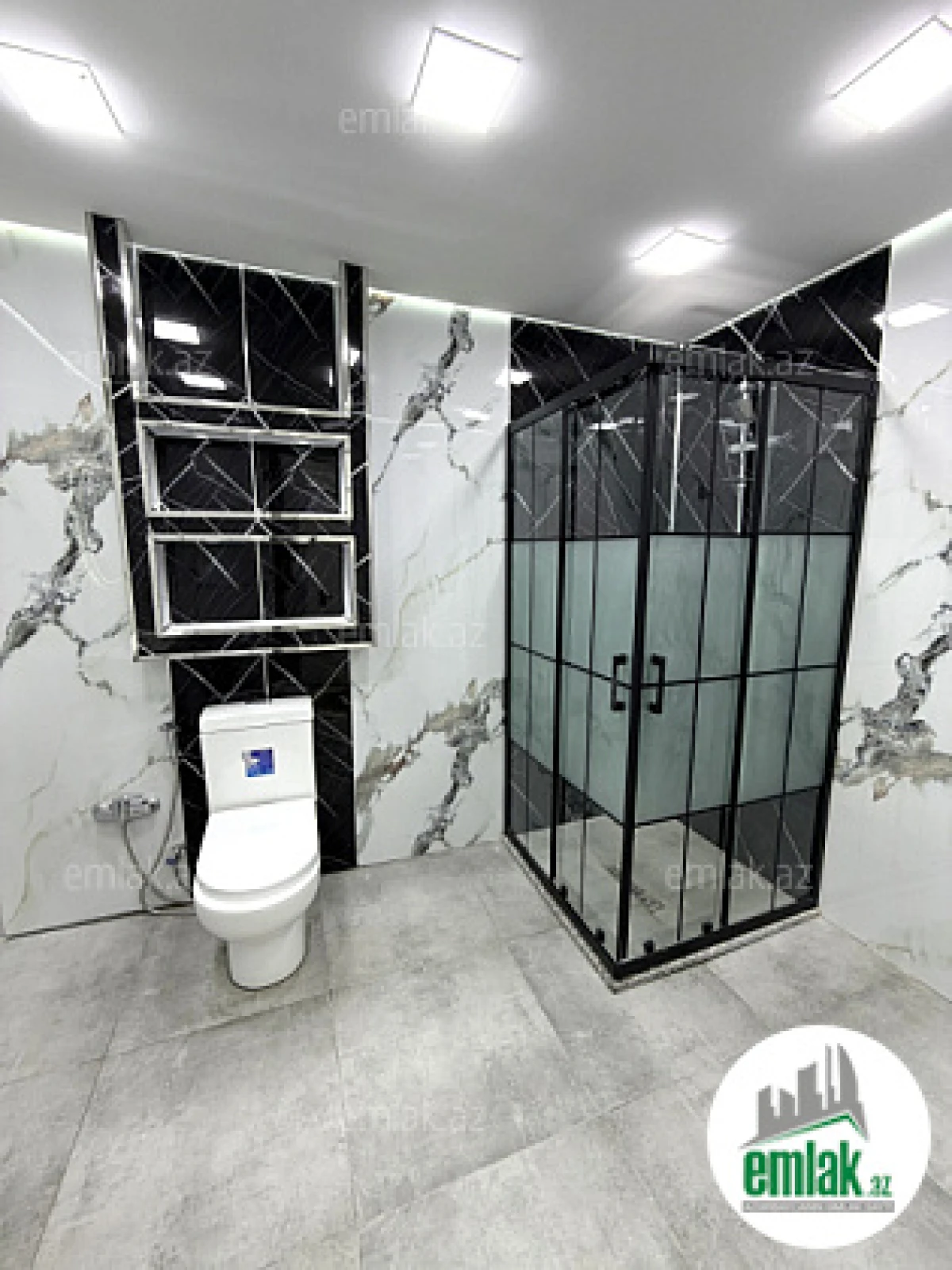 Satılır 2 otaqlı yeni tikili 65 m²