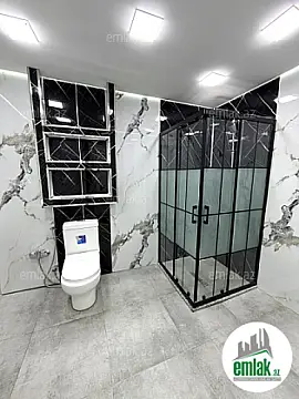 Satılır 2 otaqlı yeni tikili 65 m²