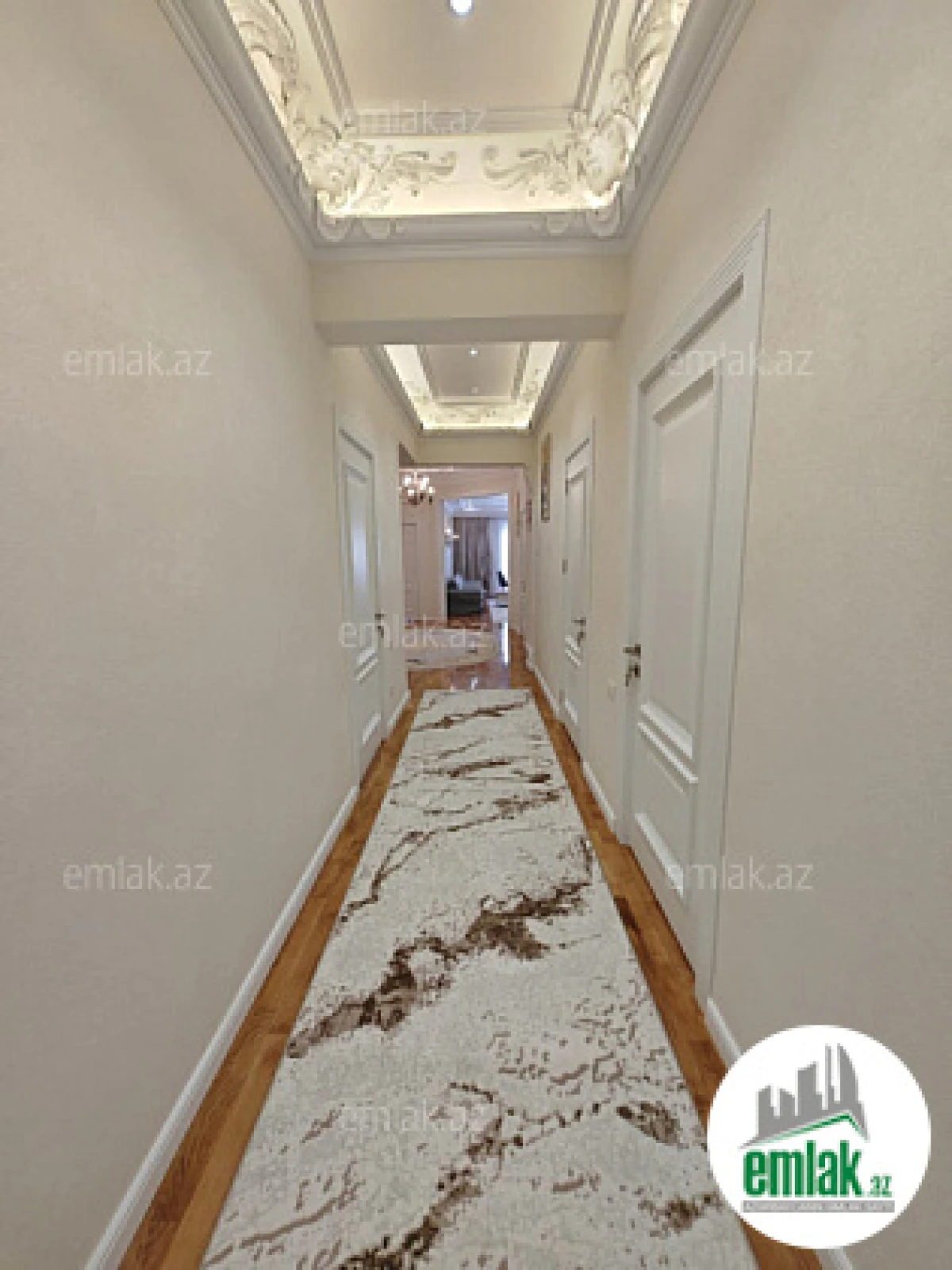 Satılır 4 otaqlı yeni tikili 220 m²