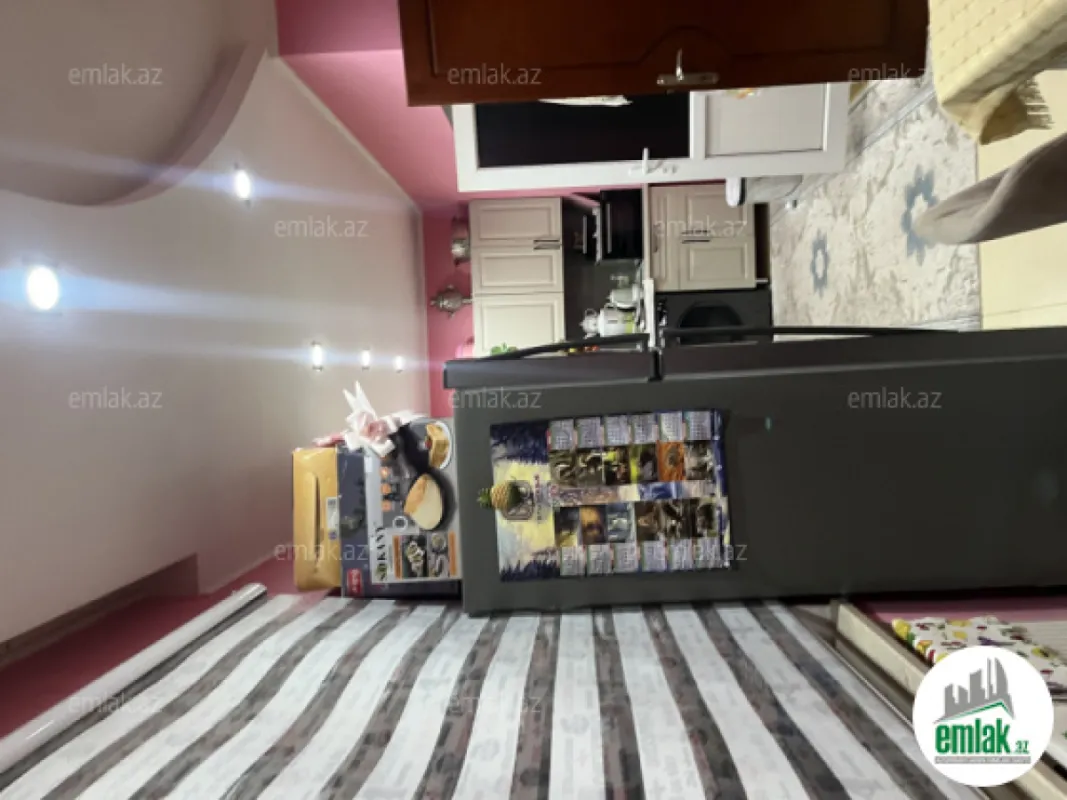 Satılır 4 otaqlı həyət evi 146 m²