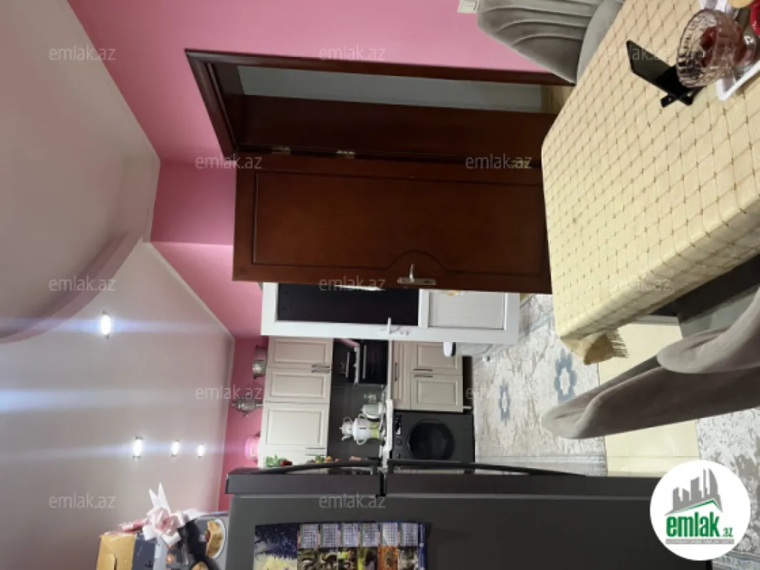 Satılır 4 otaqlı həyət evi 146 m²