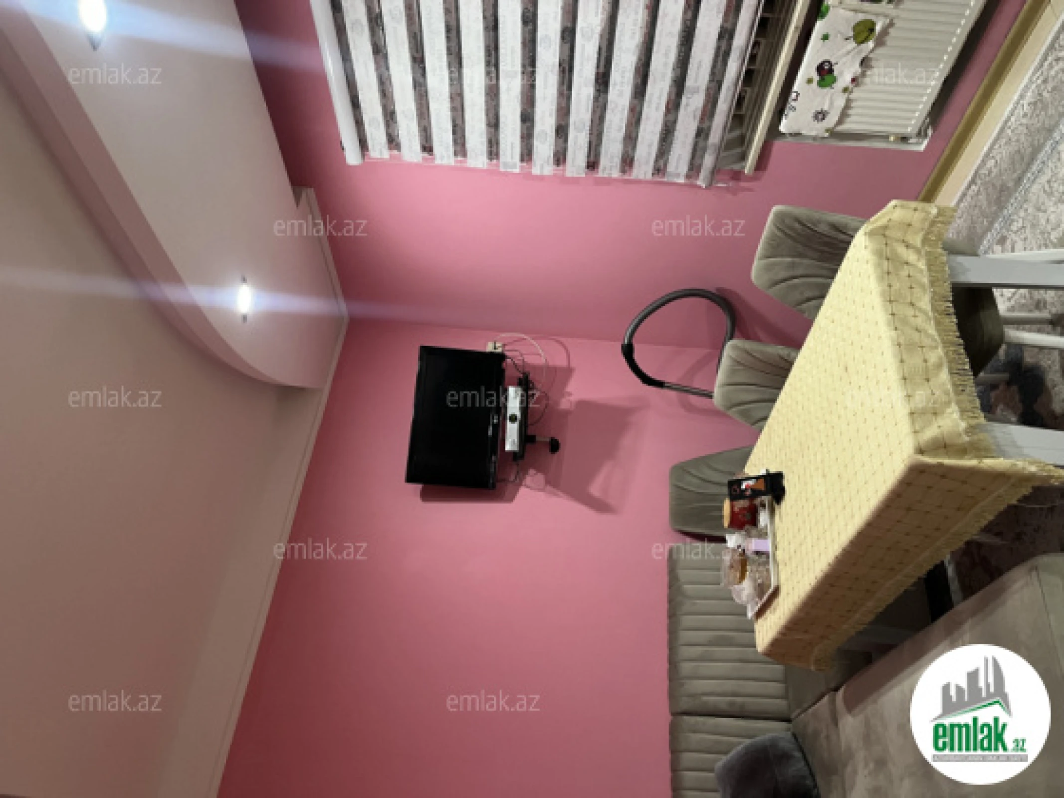 Satılır 4 otaqlı həyət evi 146 m²