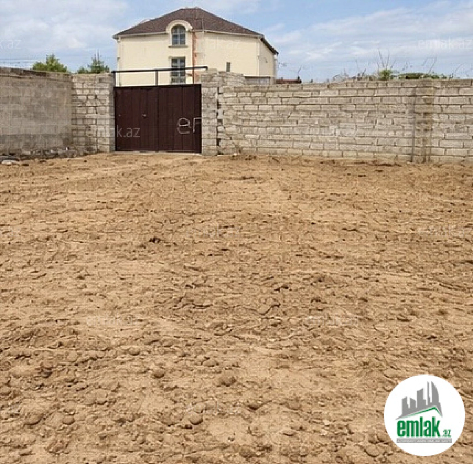 Satılır torpaq sahəsi 20 m²