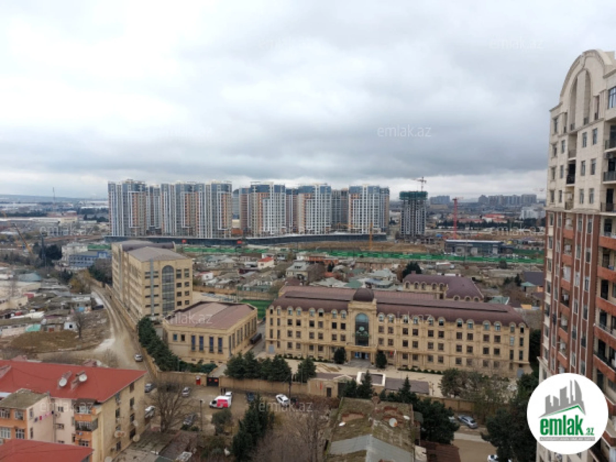 Satılır 1 otaqlı yeni tikili 86 m²