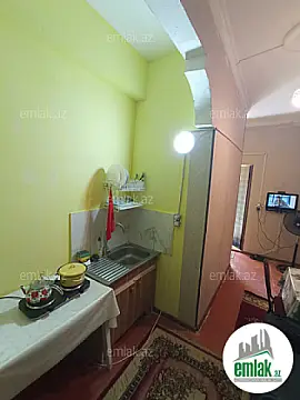 Satılır 1 otaqlı həyət evi 15 m²