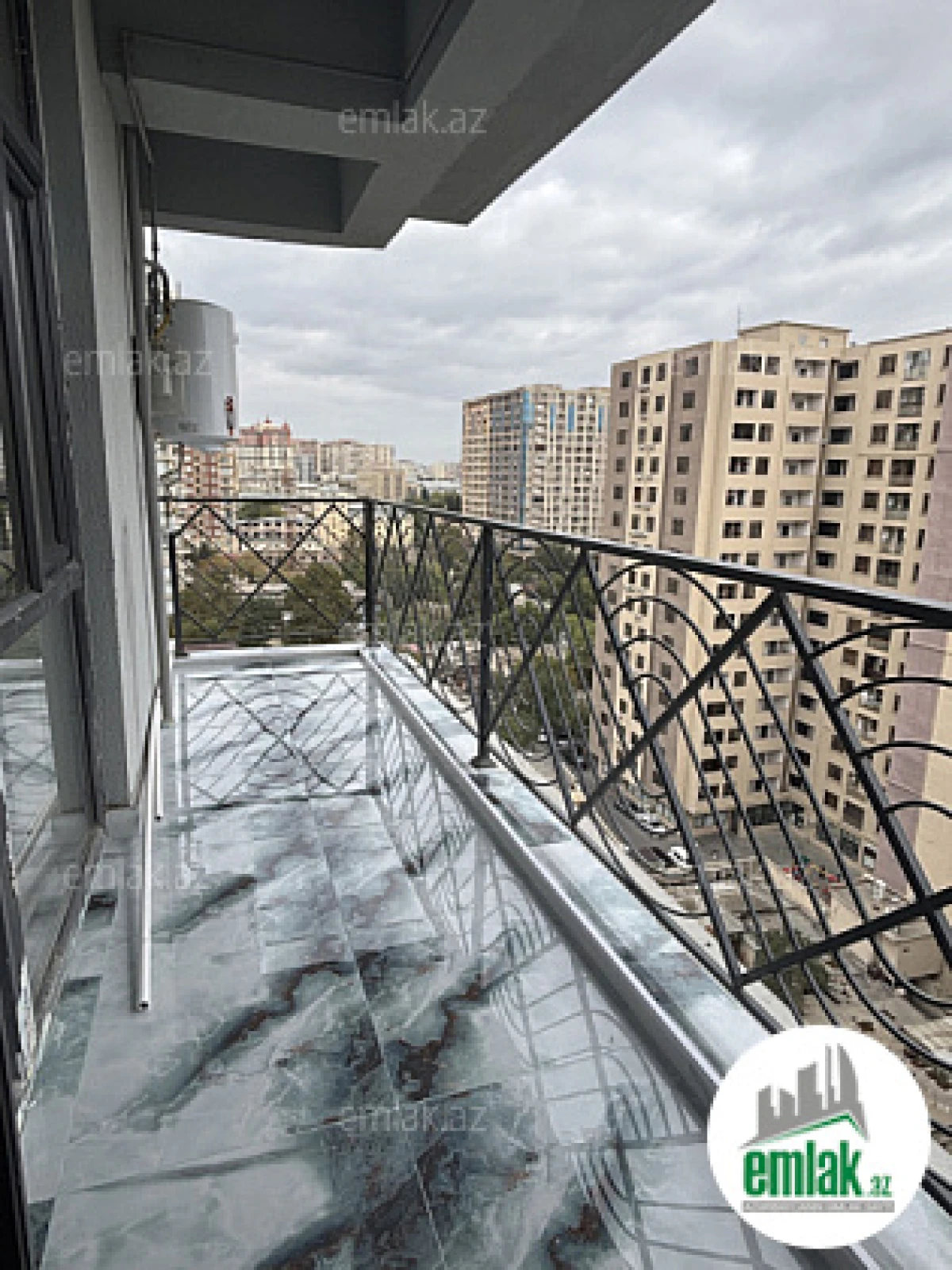Satılır 3 otaqlı yeni tikili 80 m²