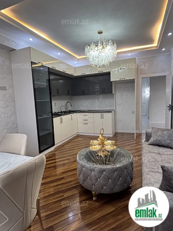 Satılır 3 otaqlı yeni tikili 80 m²