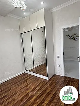 Satılır 3 otaqlı yeni tikili 80 m²