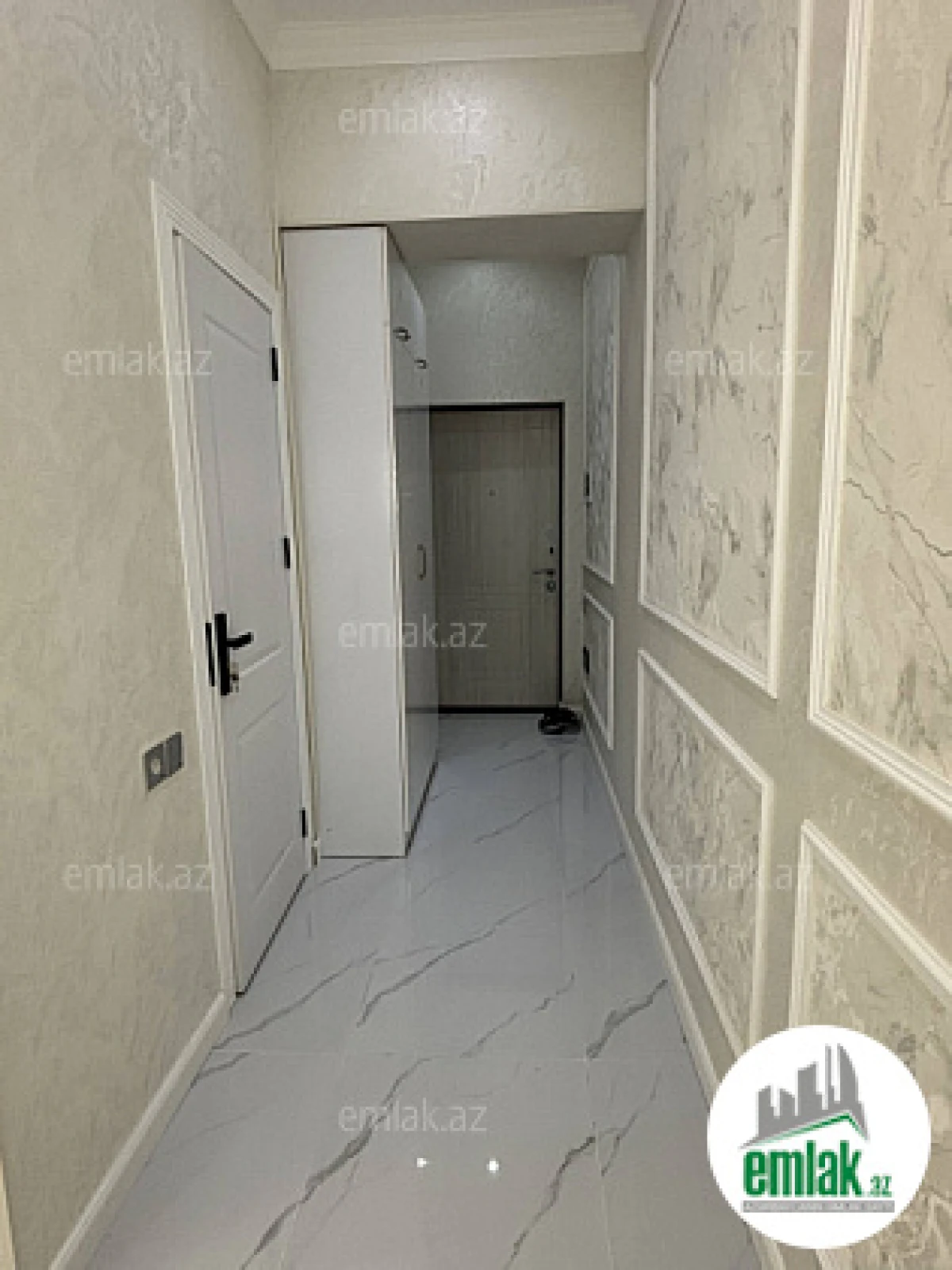 Satılır 3 otaqlı yeni tikili 80 m²