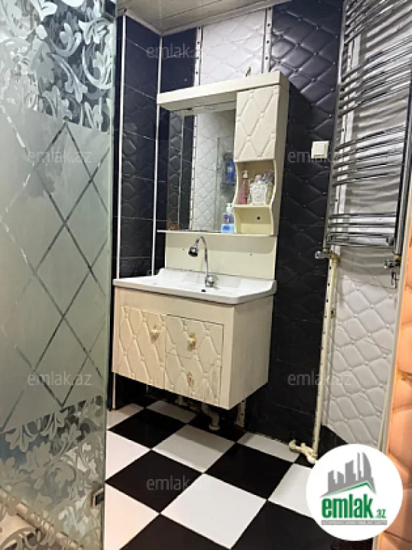 Satılır 3 otaqlı yeni tikili 105 m²