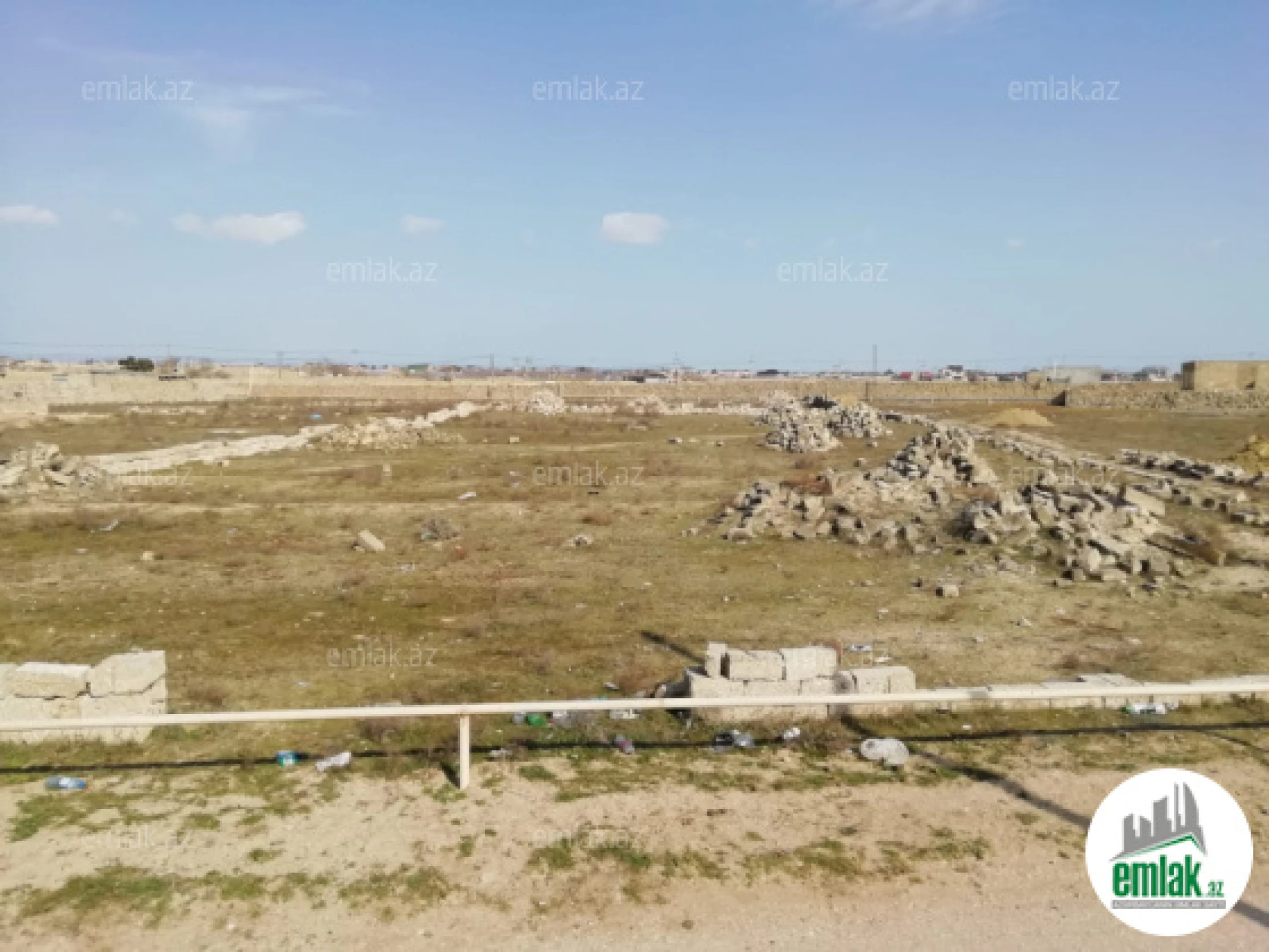 Satılır torpaq sahəsi 12 m²