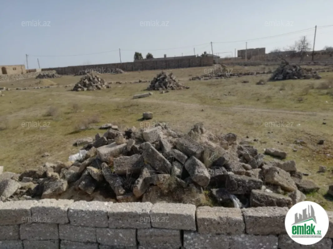 Satılır torpaq sahəsi 12 m²