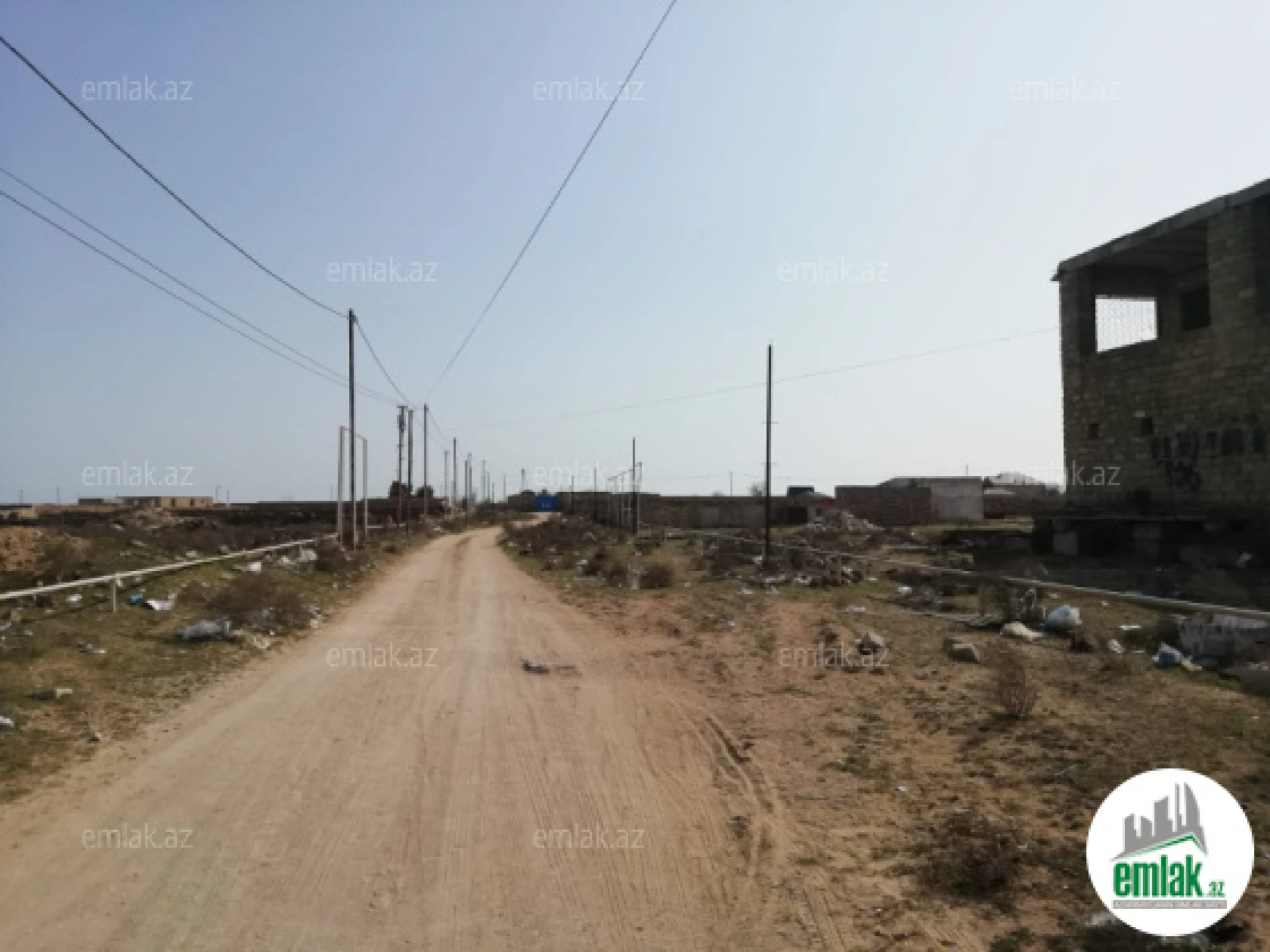 Satılır torpaq sahəsi 12 m²