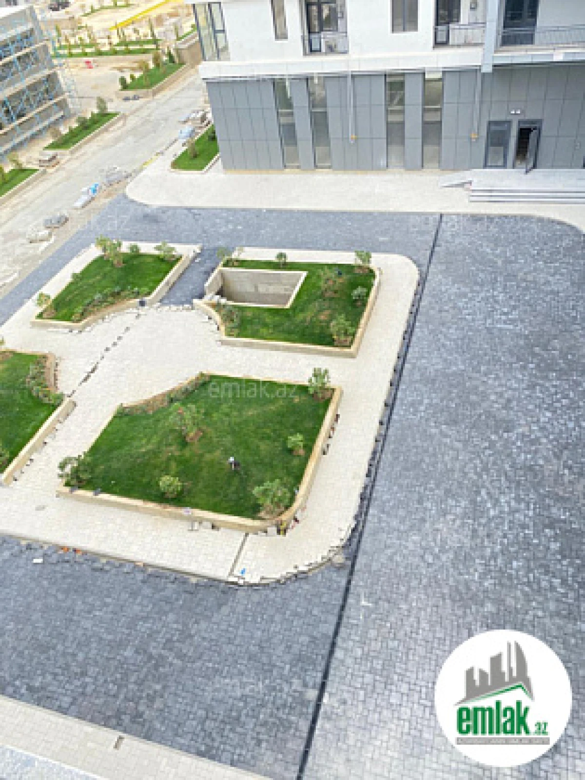 Satılır 2 otaqlı yeni tikili 94 m²