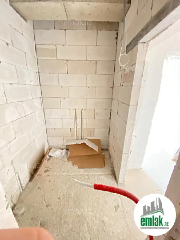 Satılır 2 otaqlı yeni tikili 94 m²