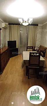 Satılır 3 otaqlı köhnə tikili 85 m²
