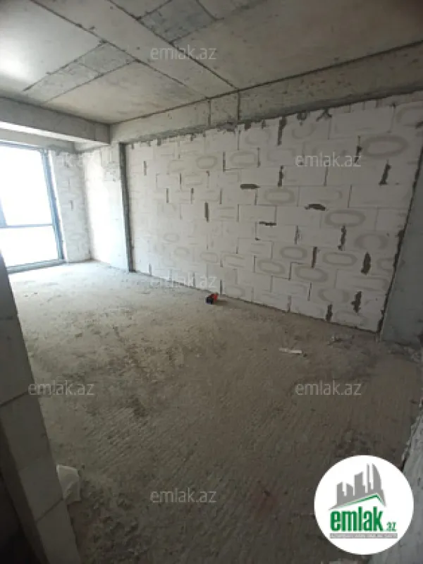 Satılır 3 otaqlı yeni tikili 110 m²