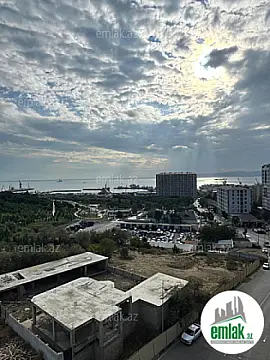 Satılır 3 otaqlı yeni tikili 110 m²