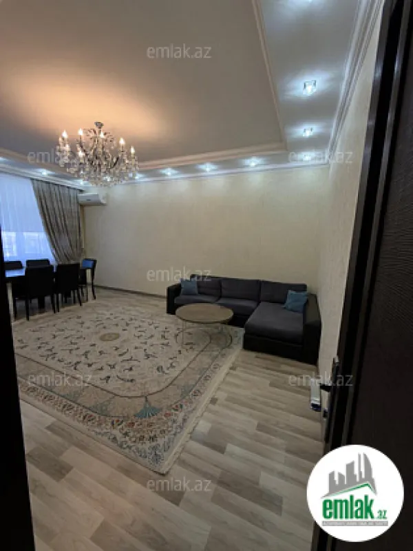 Satılır 3 otaqlı yeni tikili 110 m²
